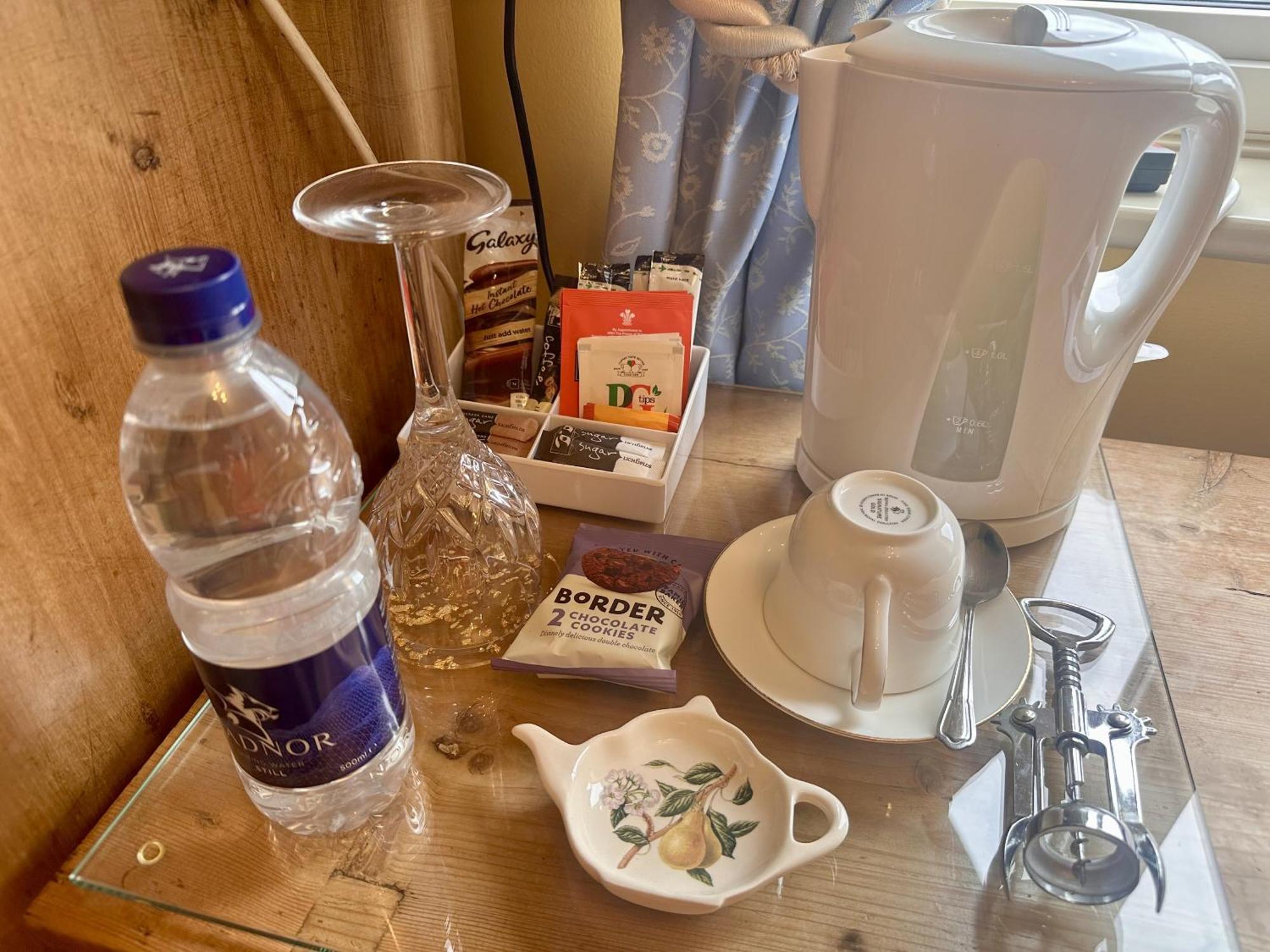 Albert & Victoria Guest House Eastbourne Bilik gambar