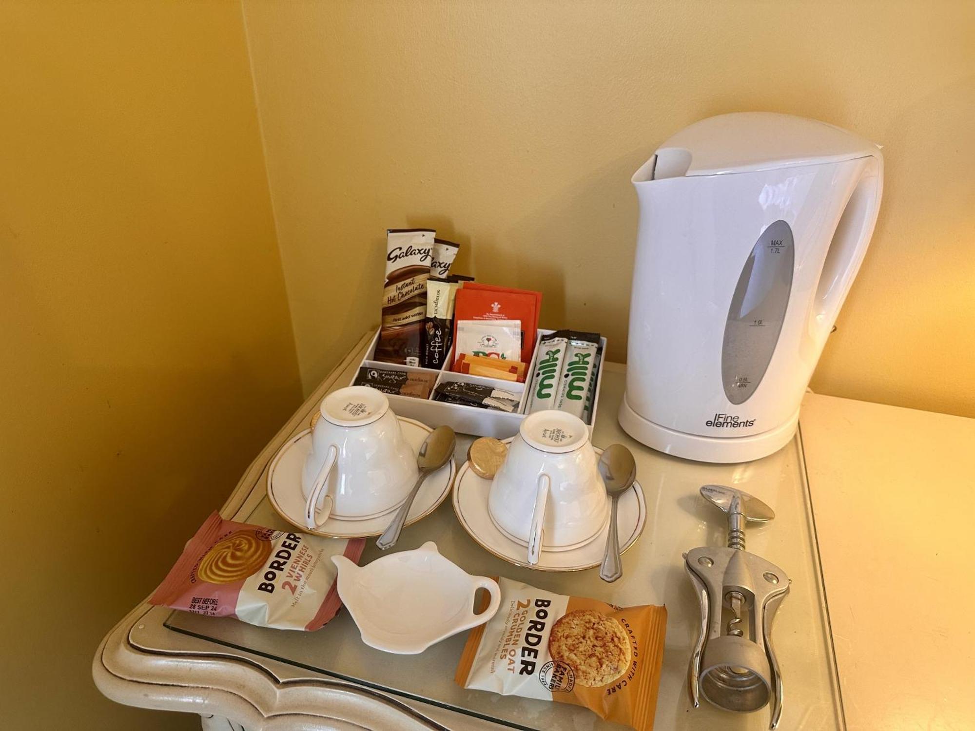Albert & Victoria Guest House Eastbourne Bilik gambar