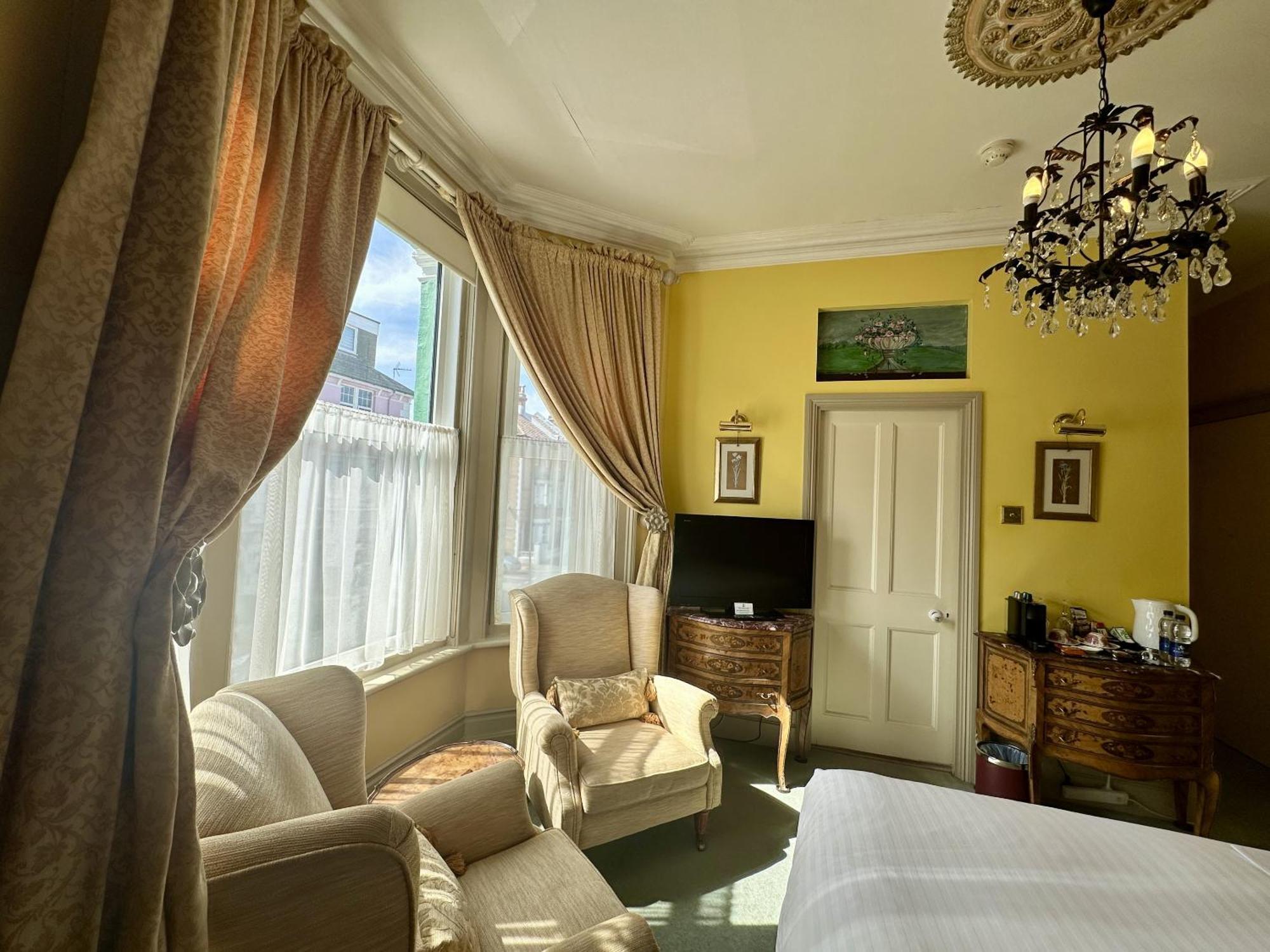 Albert & Victoria Guest House Eastbourne Bilik gambar