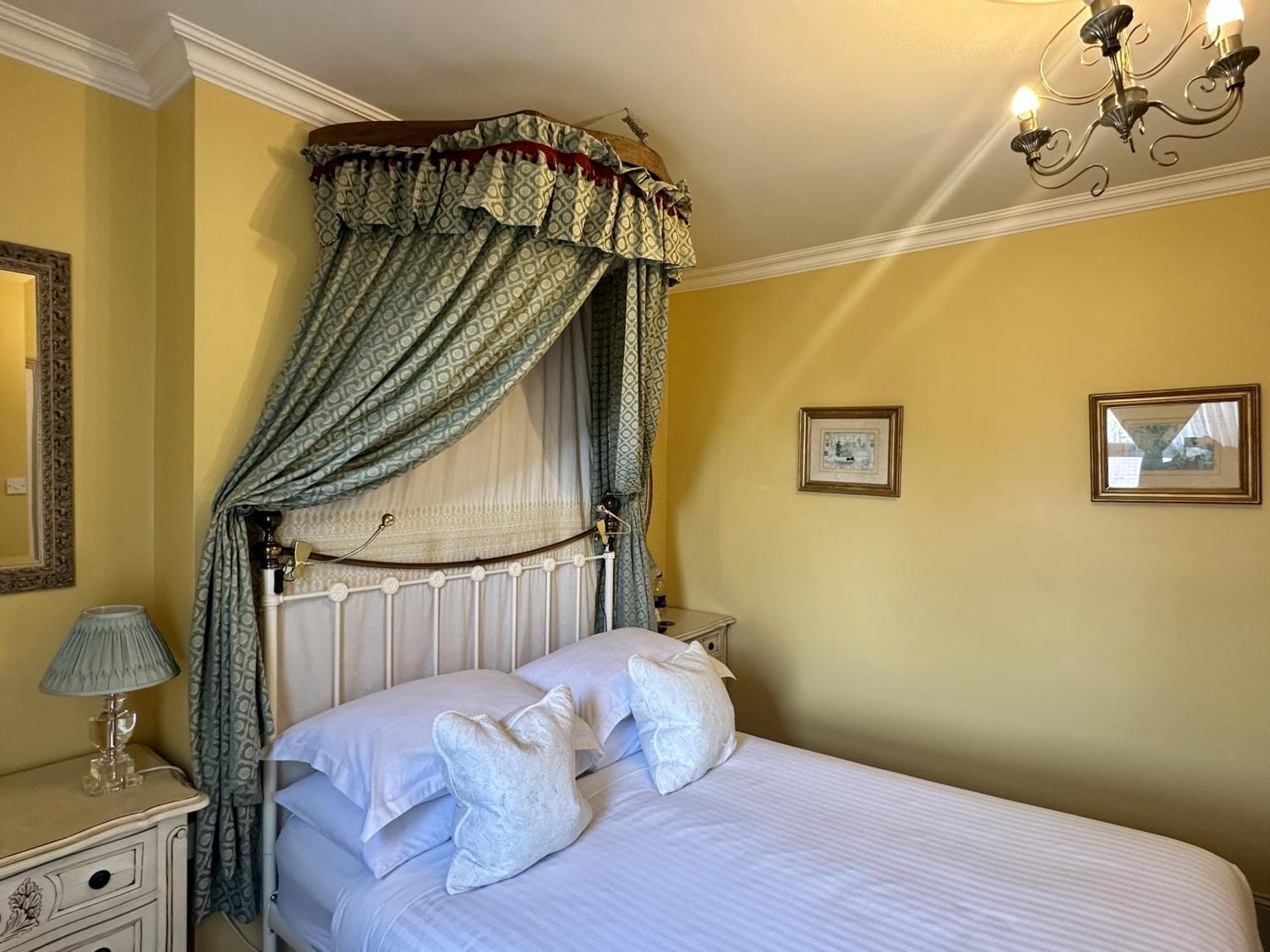 Albert & Victoria Guest House Eastbourne Bilik gambar